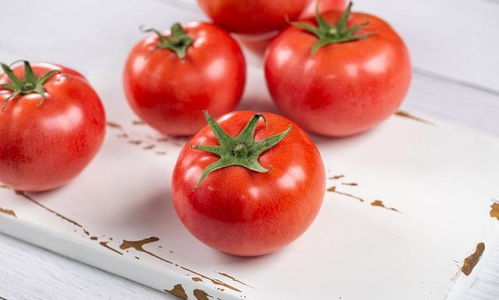 蔬菜价格大跌,白菜7毛 大蒜腰斩 西红柿到2毛了,咋回事