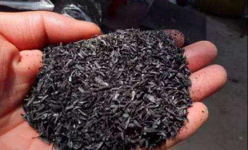 别再把草木灰扔掉了,来看看有什么作用