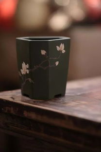 几款紫砂花盆鉴赏 多图