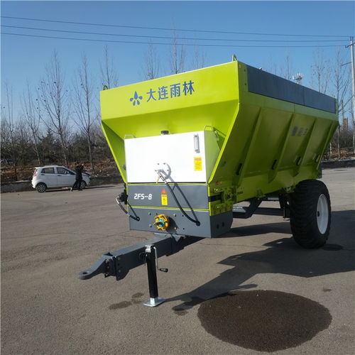 新型机械 撒肥机图片 撒粪车使用原理