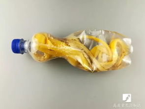 下涯一小妞天天都买香蕉,但从来都不吃 竟然是为了...