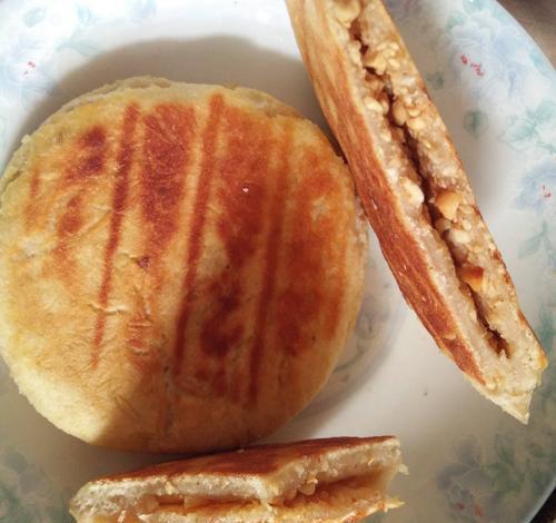做了20年饼的大叔,教您千层饼正宗做法,还教您花生芝麻饼配方