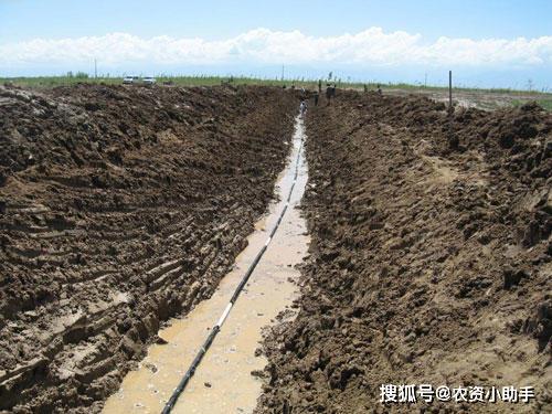 土壤恶化的克星矿源黄腐酸钾黑金晶,改良土壤问题用什么 土壤恶化怎么办