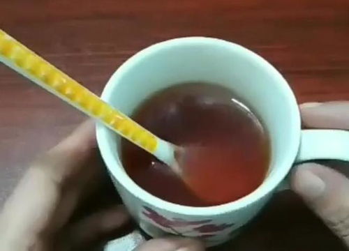 红糖加白醋泡水喝,没想到有这么神奇的功效,现在才知道
