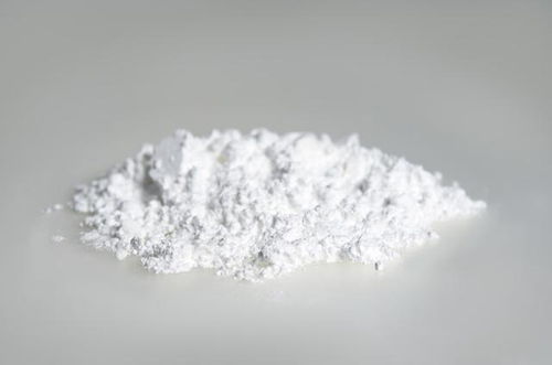 栽种花草时,先用生根粉还是先用多菌灵 搞清原理,谁先谁后不难