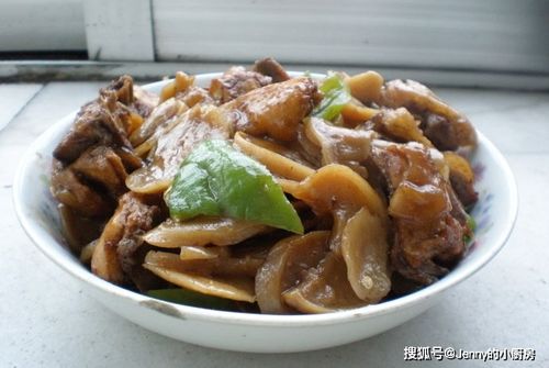 末伏多晒些土豆干,到冬天炖肉炒肉,比新鲜土豆都美味,教您方法