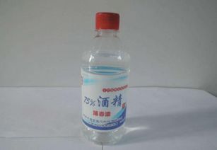 往土壤里撒点肥料,花草不长虫,叶子越长越茂盛