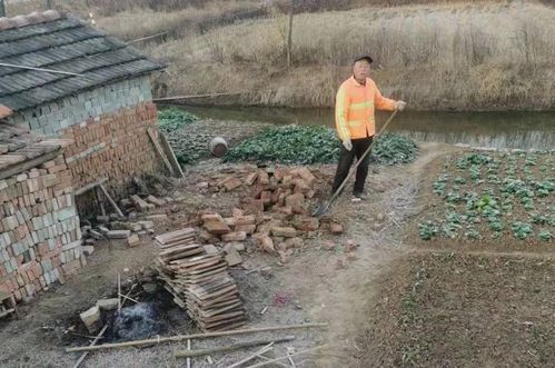 镇村干部手都冻裂了 我们还有啥理由不干